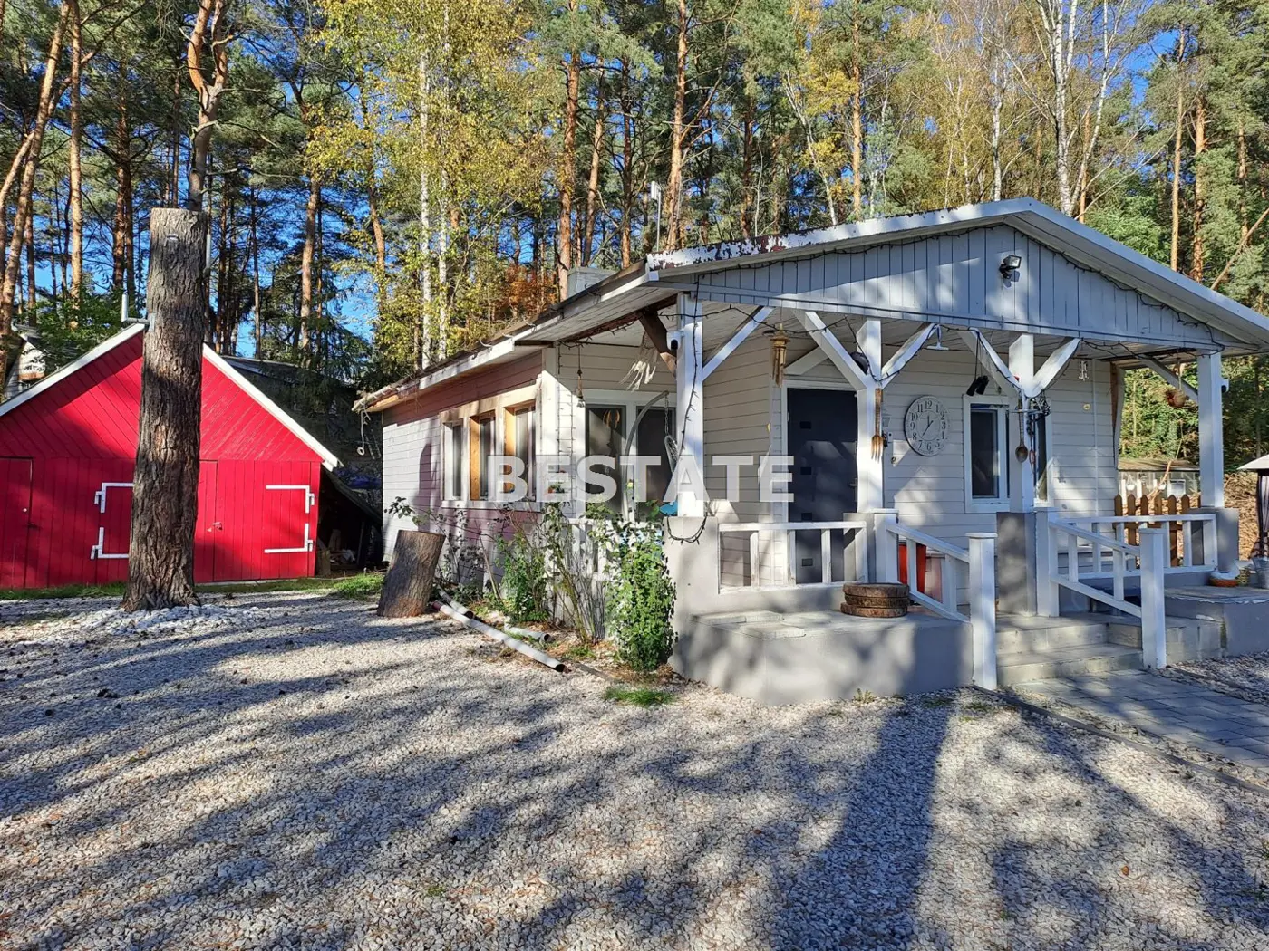 Funkcjonalny dom w malowniczej scenerii