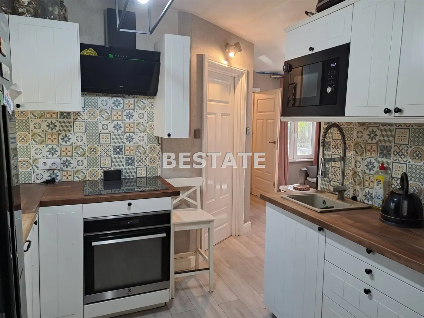 Funkcjonalny dom w malowniczej scenerii