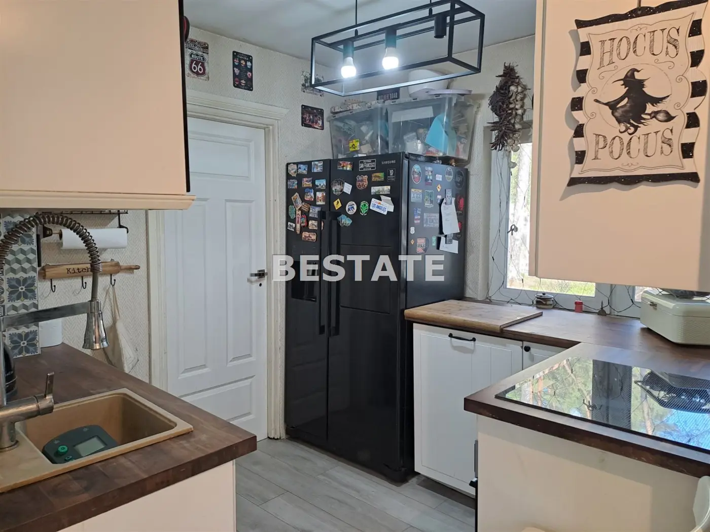 Funkcjonalny dom w malowniczej scenerii