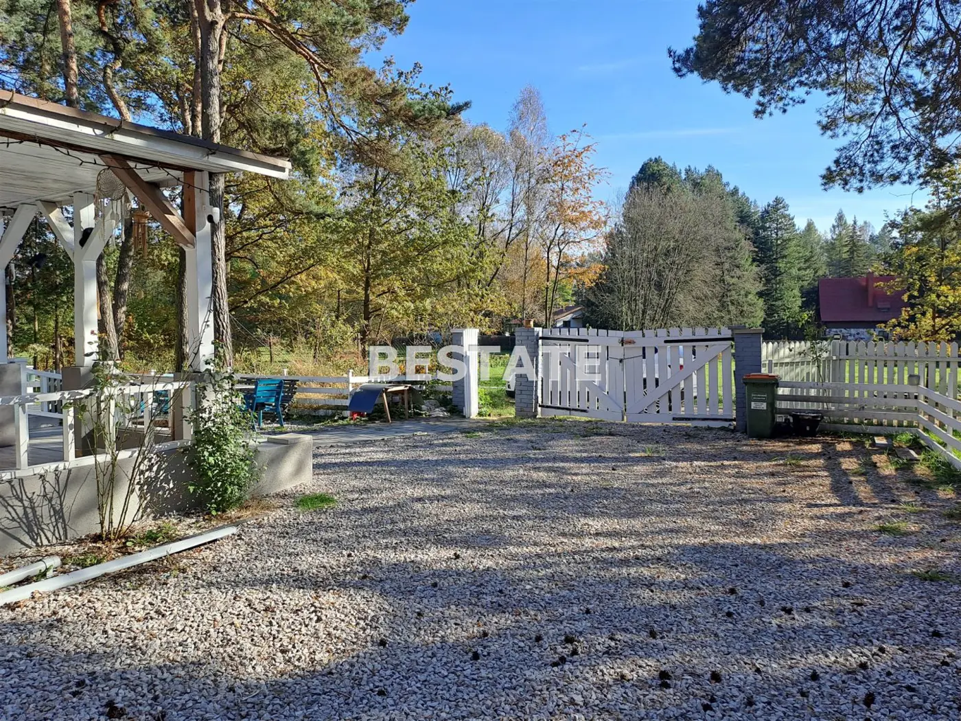 Funkcjonalny dom w malowniczej scenerii