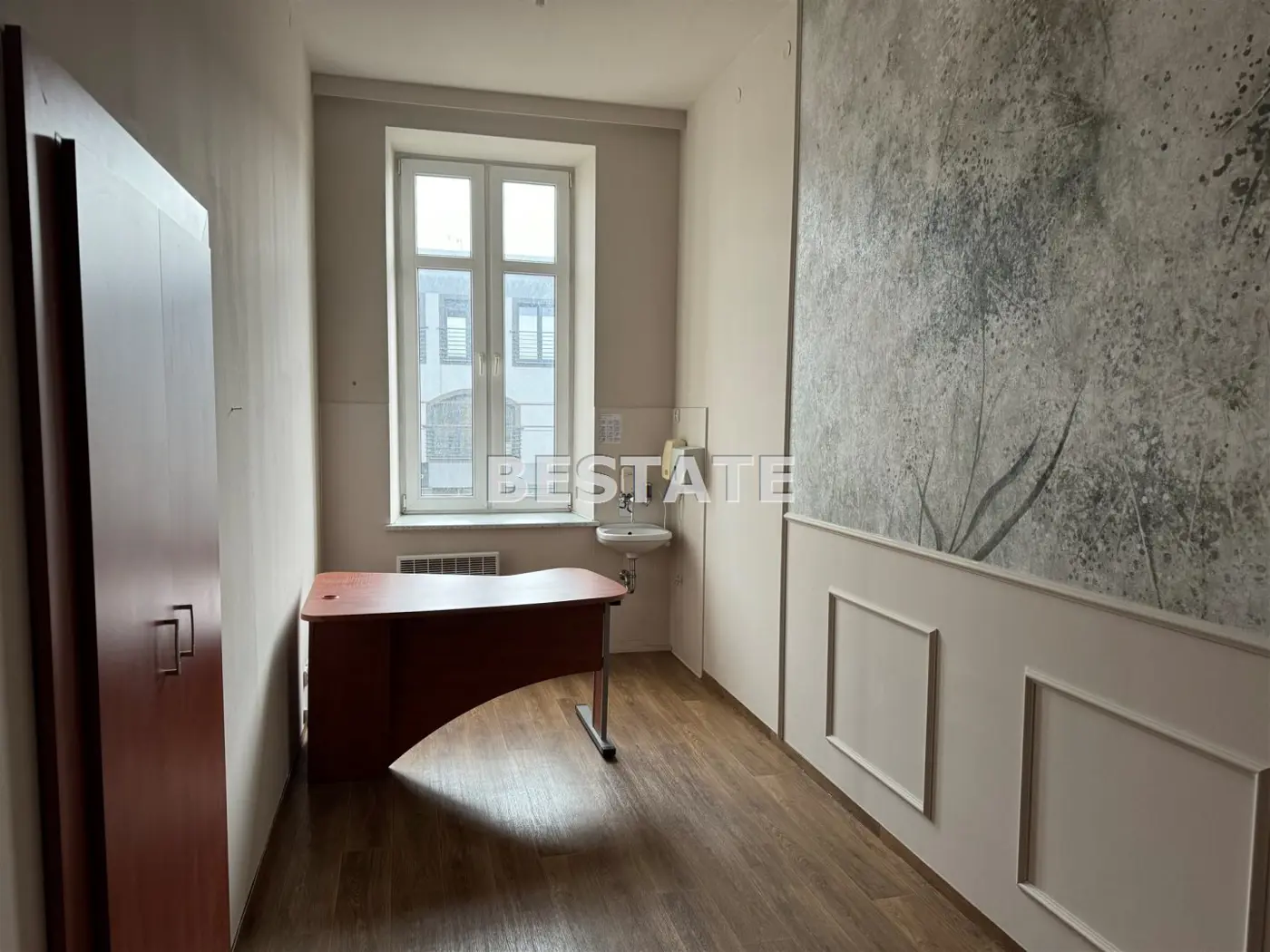 104m2 pod usługi, gabinety, centrum miasta