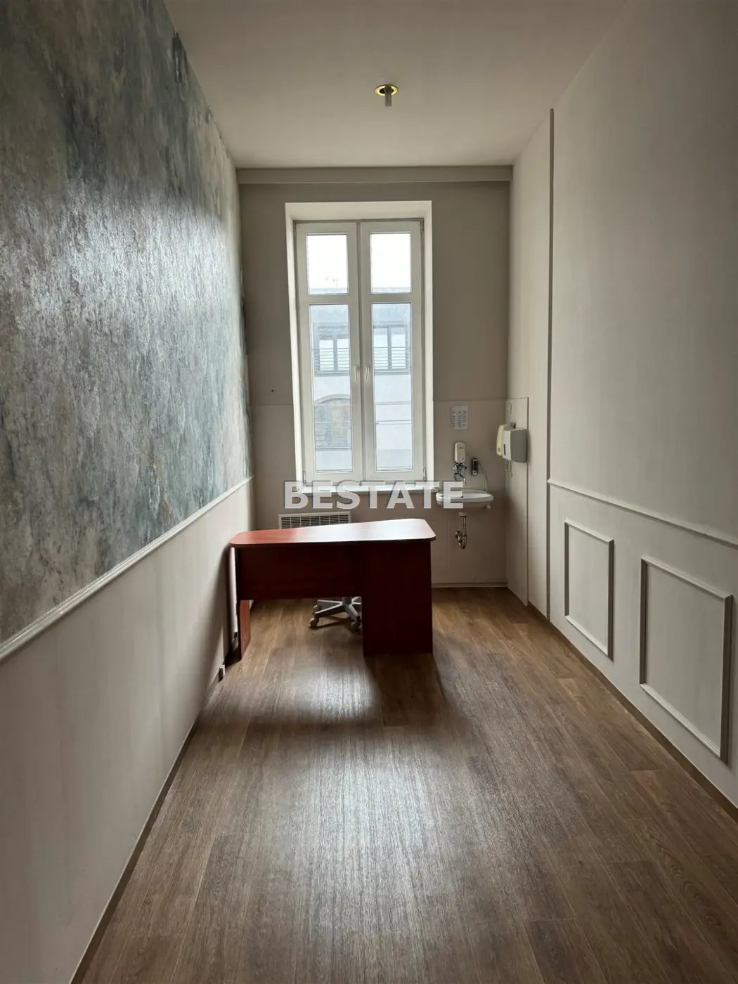 104m2 pod usługi, gabinety, centrum miasta