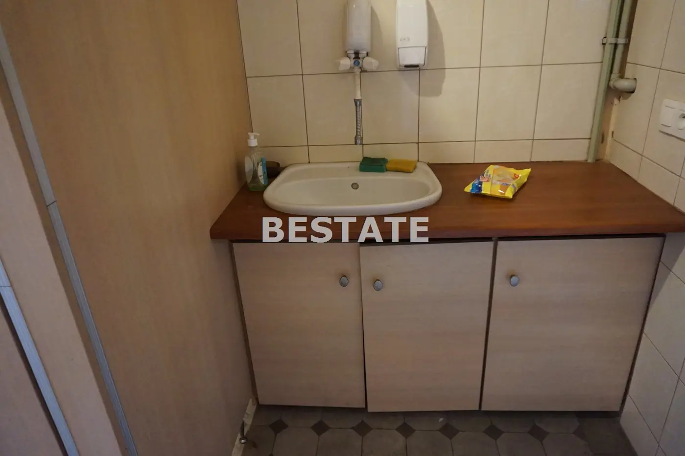 Lokal biurowy 100 m2 w centrum miasta