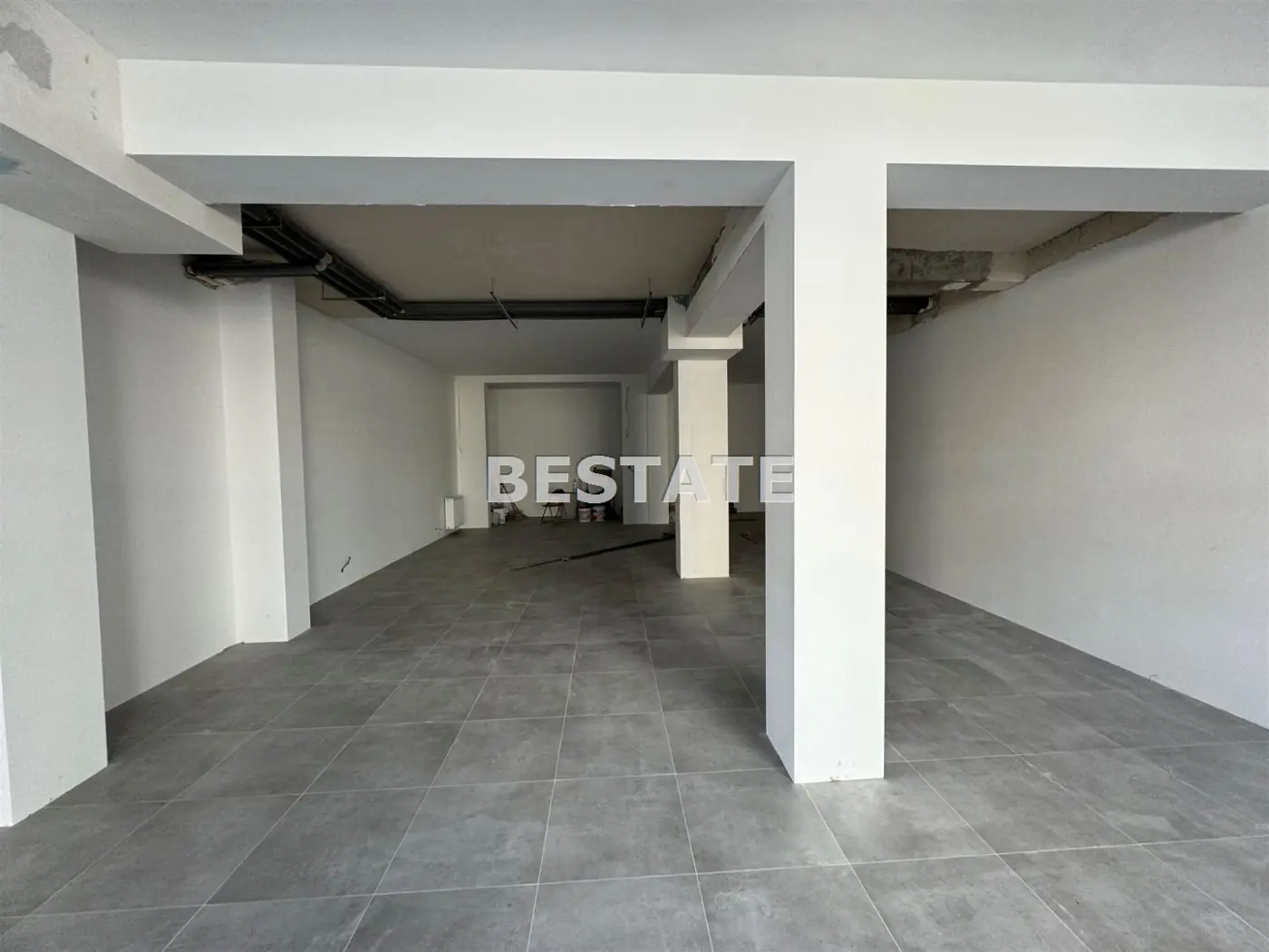 Pod usługi 136m2, nowe, centrum, witryna