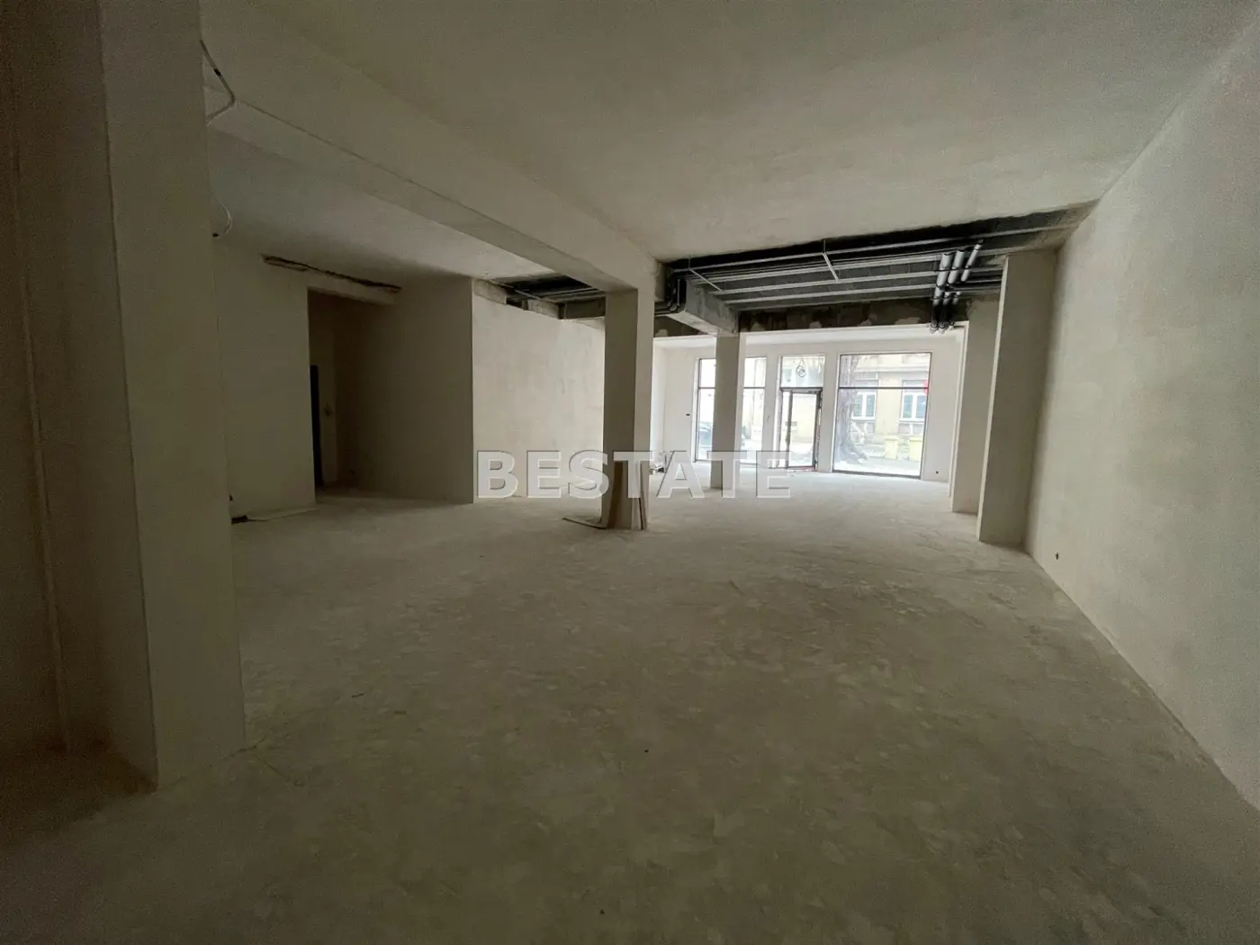 Pod usługi 136m2, nowe, centrum, witryna