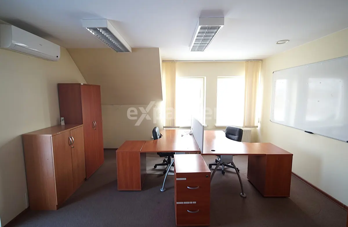 Budynek magazynowo - biurowy, 1284m2, Załęże