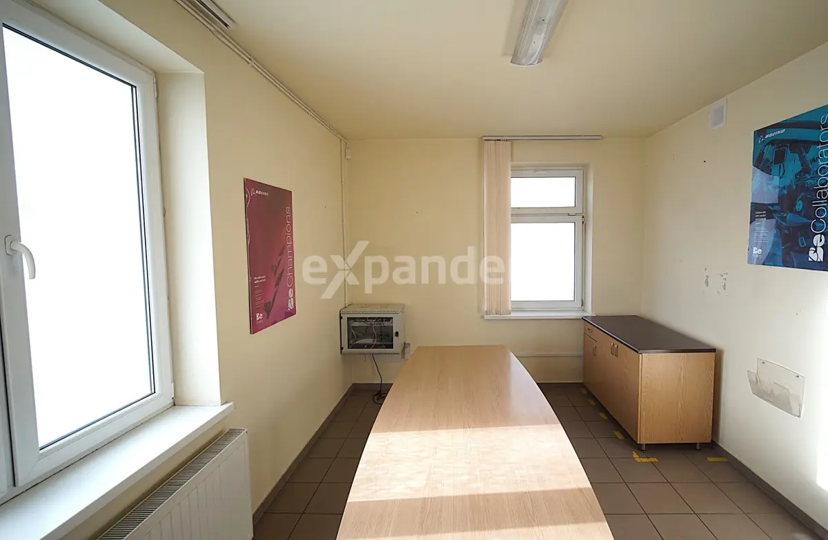 Budynek magazynowo - biurowy, 1284m2, Załęże