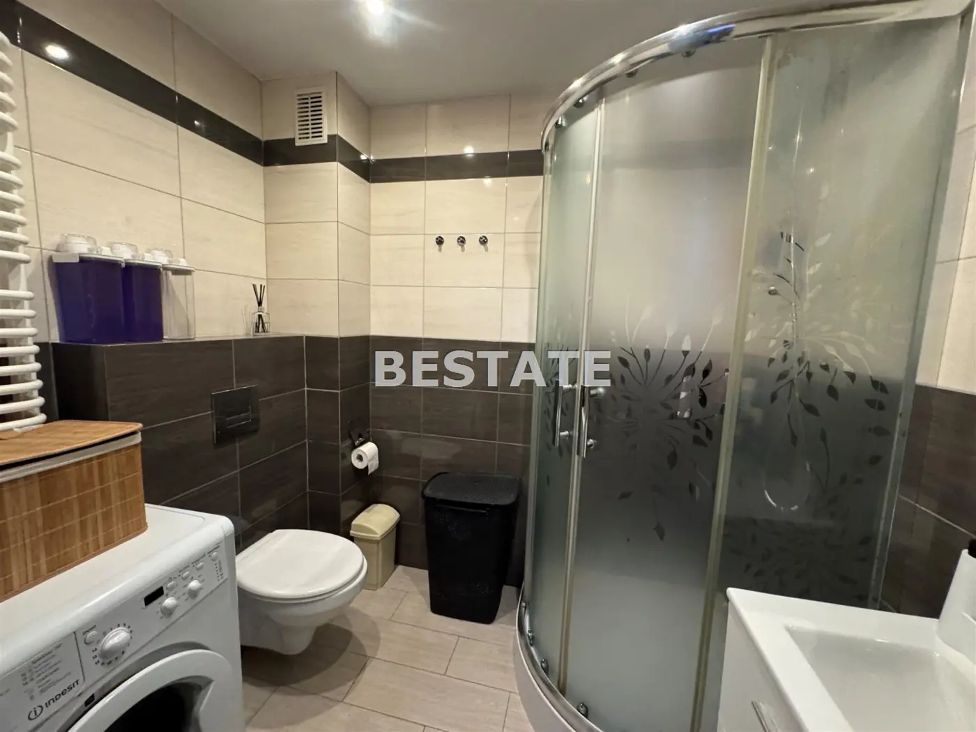 Przytulna kawalerka z ogródkiem