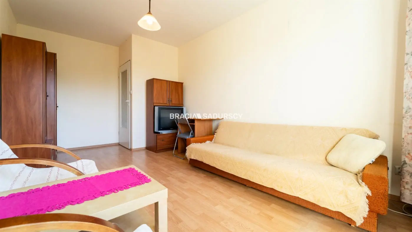 2 pok(oddzielne)Pradnik Czerwony, Park Wodny