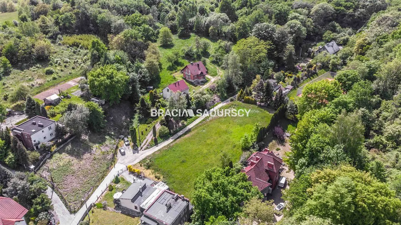 Działka przy ul. Poniedziałkowy Dół -Zwierzyniec