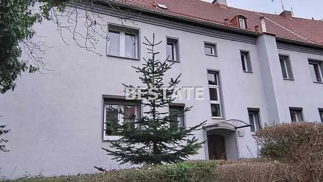Rozkładowe, 2-pokojowe, z 2 piwnicami