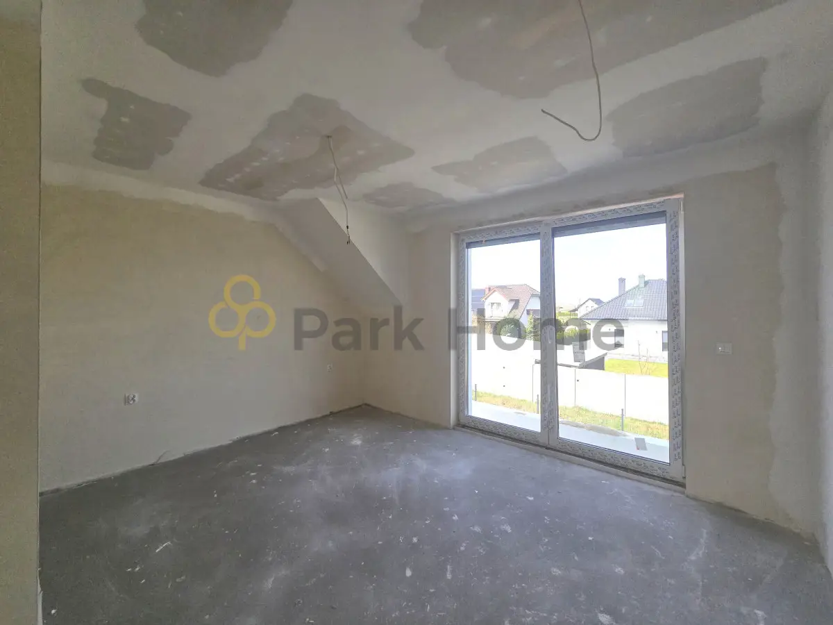 Dom, 5 pokoi 136 m² na sprzedaż - Rawicz
