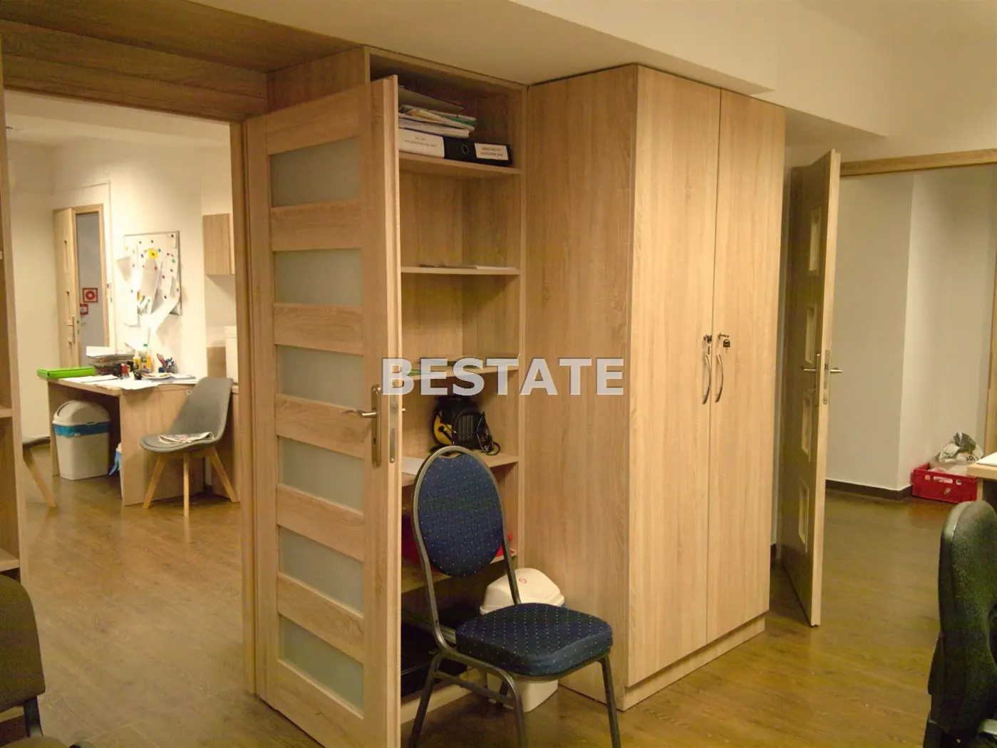 Lokal użytkowy do wynajęcia, 90m2