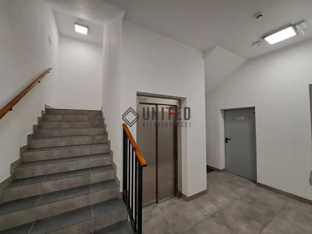 Duże mieszkanie ul. Balonowa/garaż/komórka