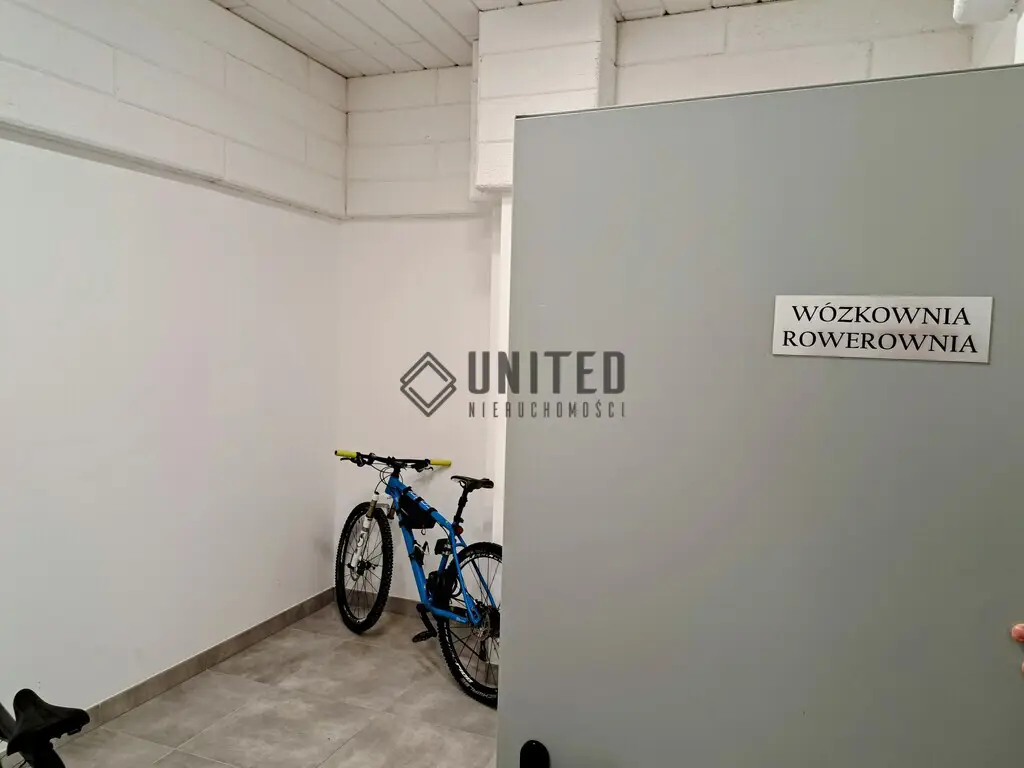 Duże mieszkanie ul. Balonowa/garaż/komórka