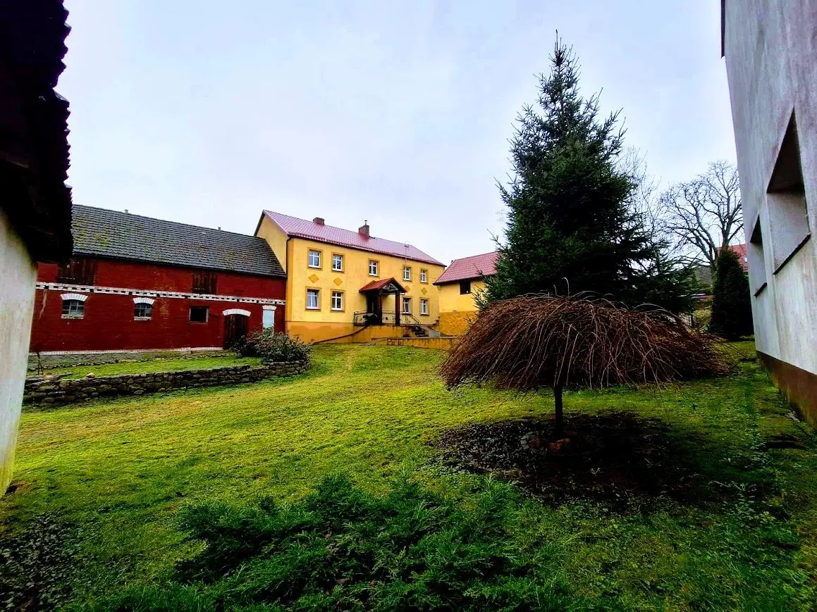 Folwark przy Stajni Ogierów Bonin