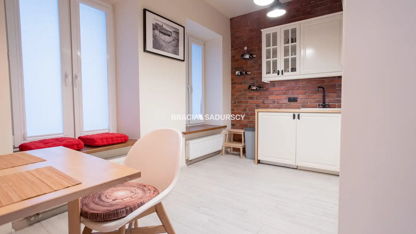 Sprzedam eleganckie,2-pok mieszkanie,Plac Nowy