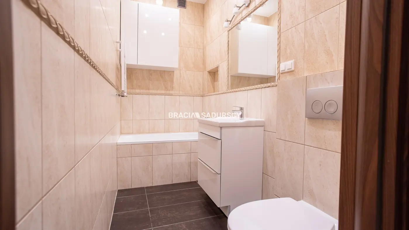 Sprzedam eleganckie,2-pok mieszkanie,Plac Nowy