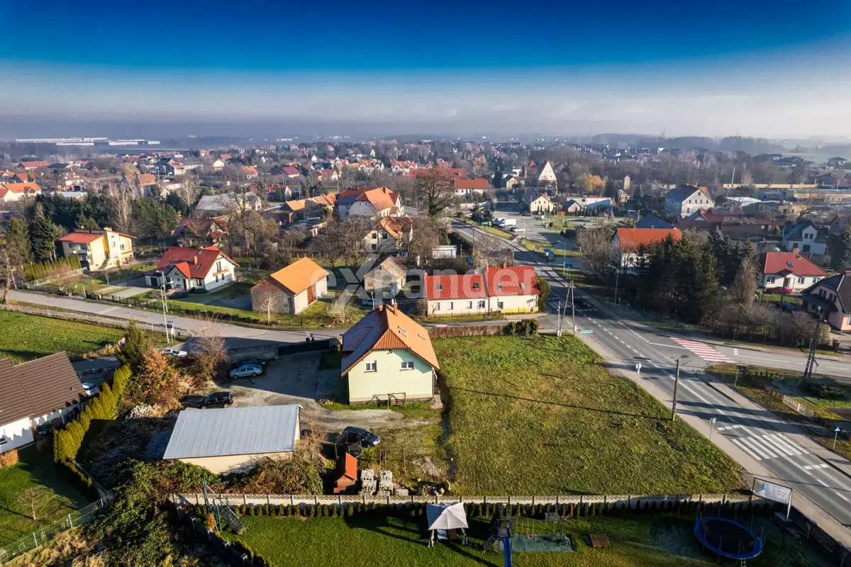 dom Tyniec Mały | duża działka 0,26ha | blisko Wro