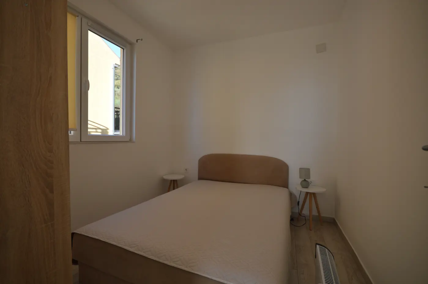 Mieszkanie z 1 sypialnią w nowym budynku z widokiem na morze w Kumbor