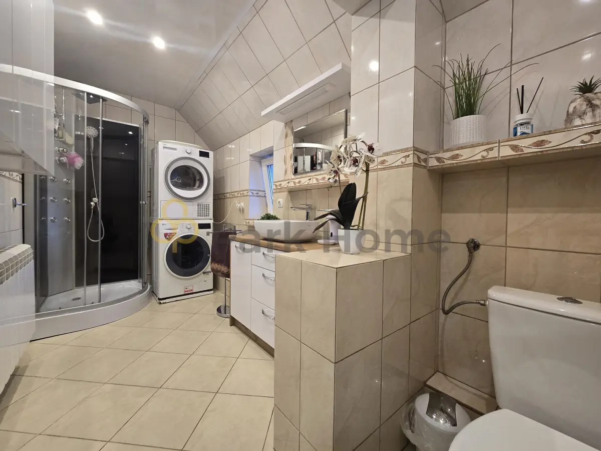 Wygodne i wyposażone - 4 pokojowe mieszkanie