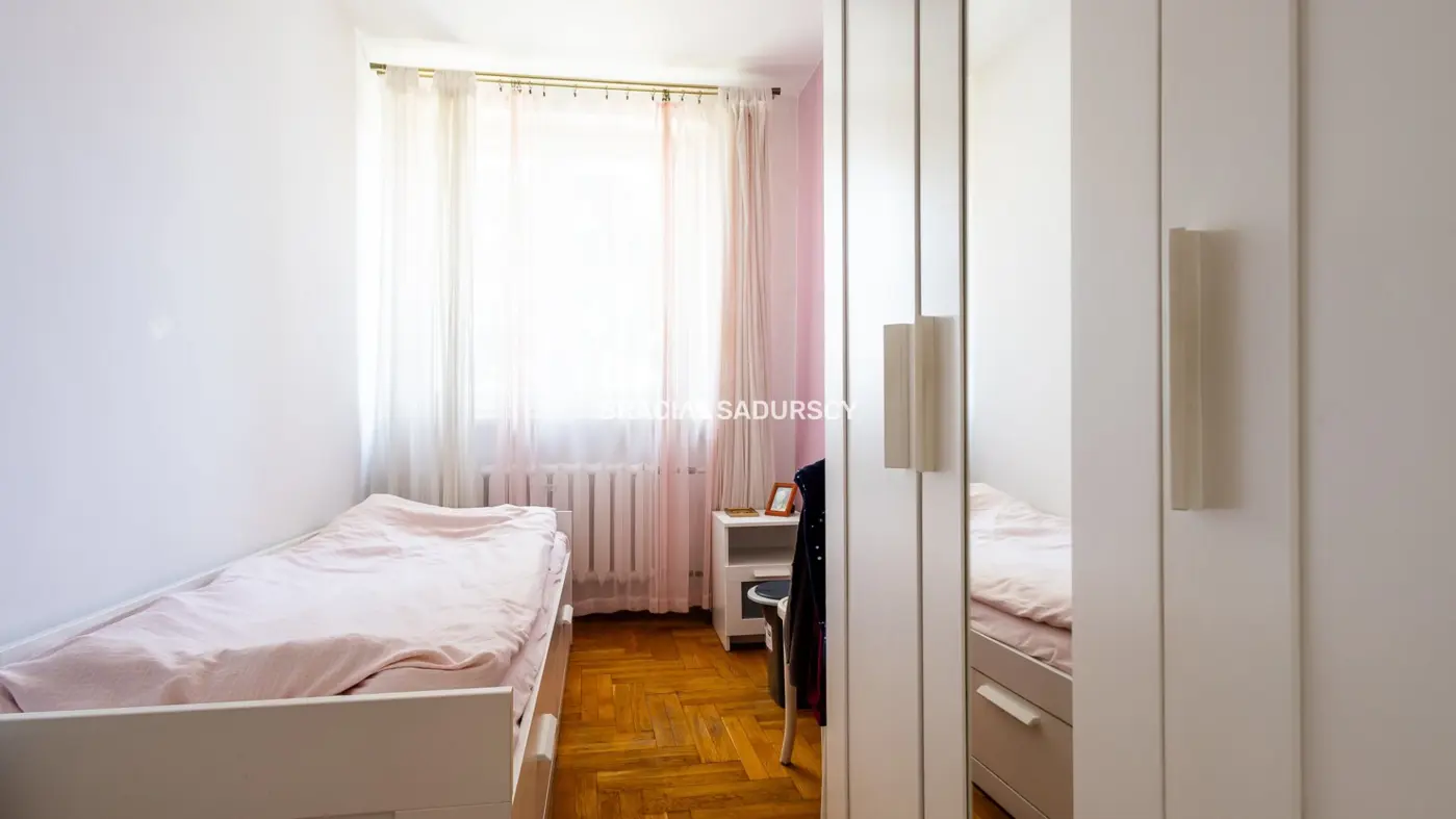 Wolnostojący dom w znakomitej lokalizacji