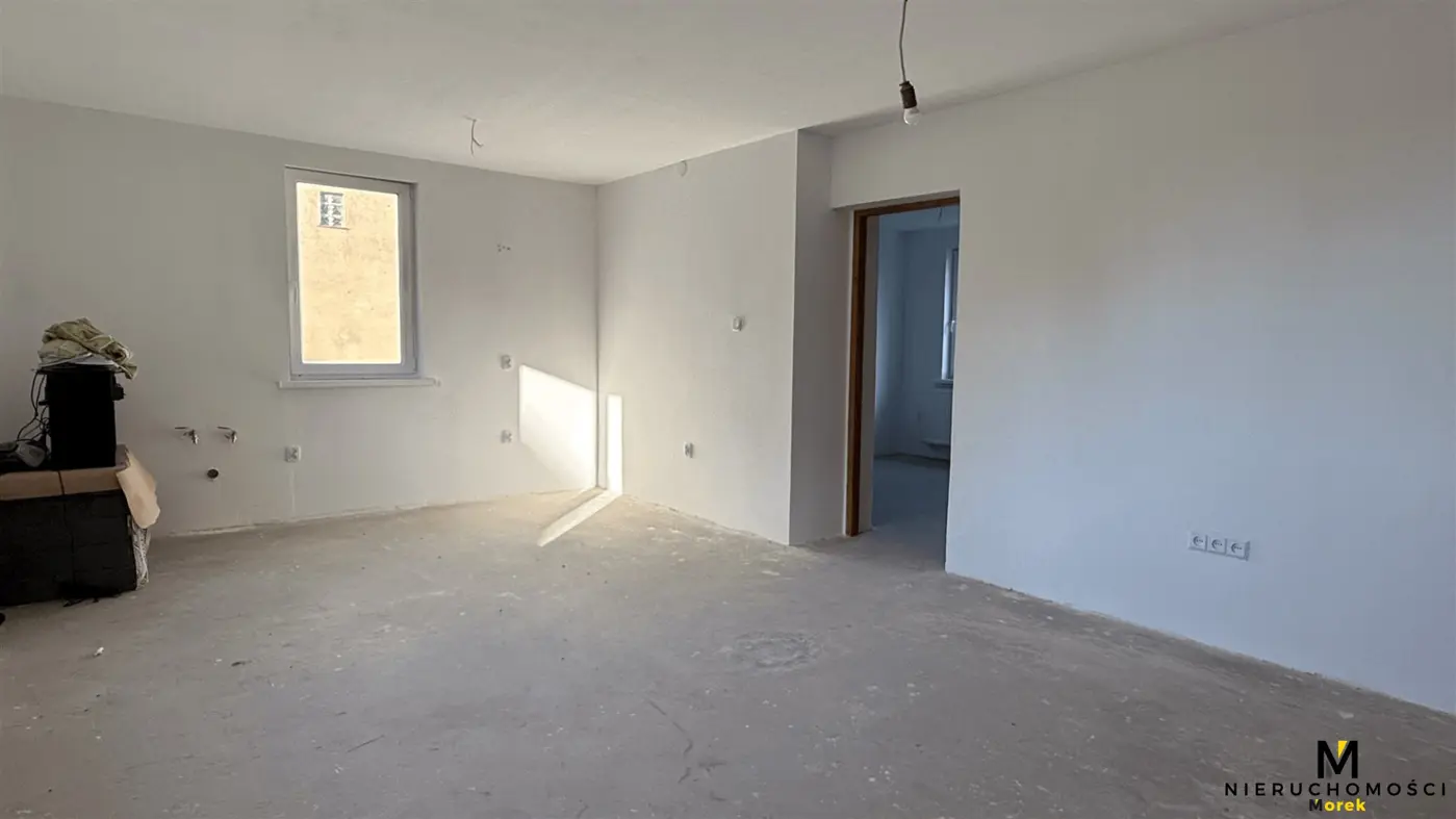 Dom w zabudowie bliźniaczej, 30 km od Kołobrzegu