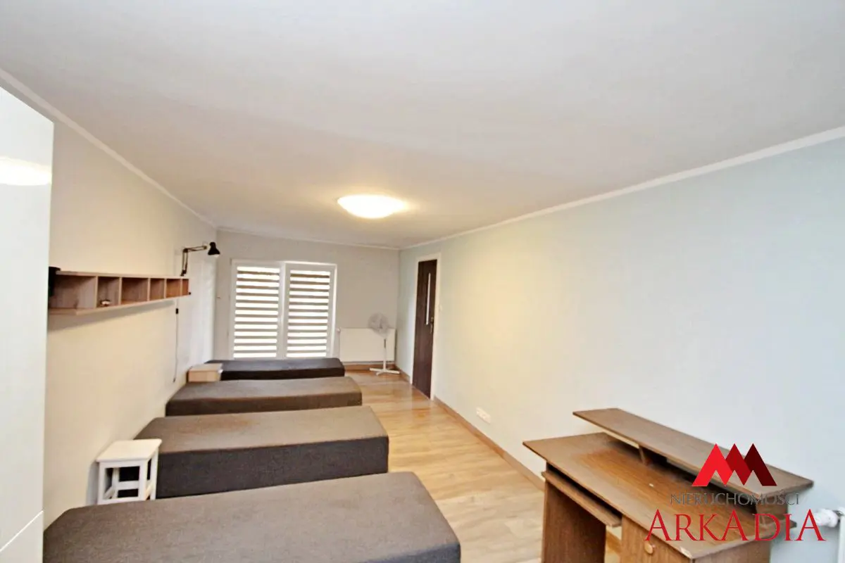 niewielki dom na wynajem , 2 pokoje Zazamcze