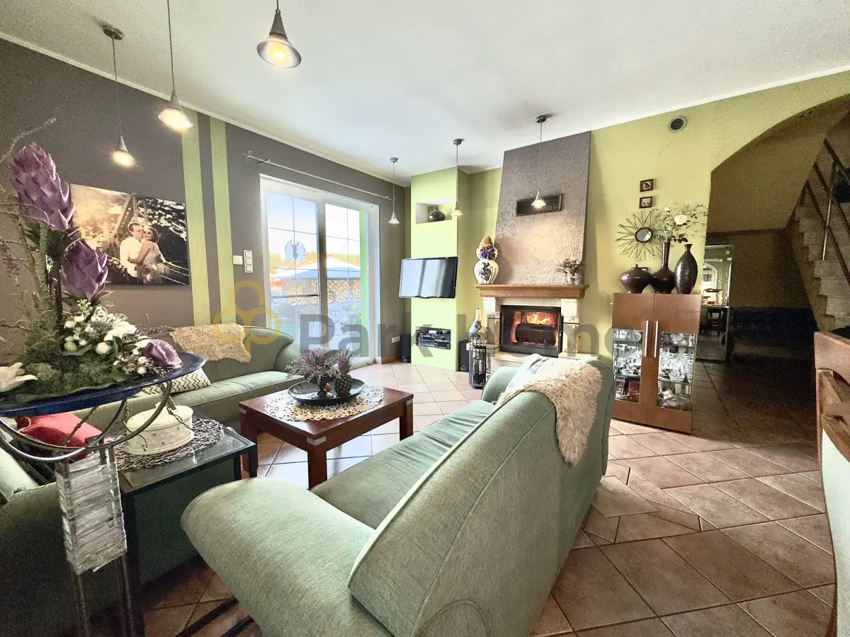 Dom wolnostojący z pięknym ogrodem, Wilków