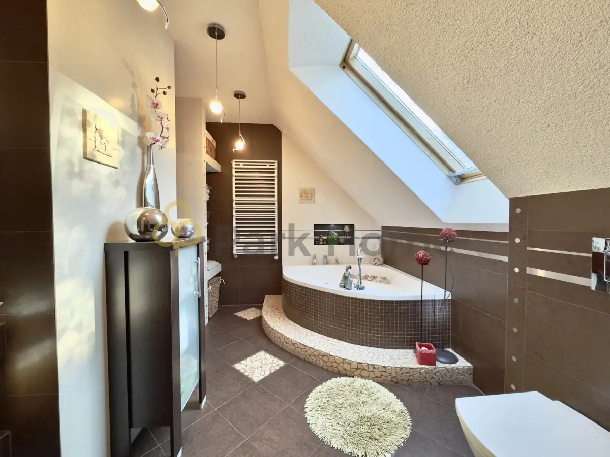 Dom wolnostojący z pięknym ogrodem, Wilków