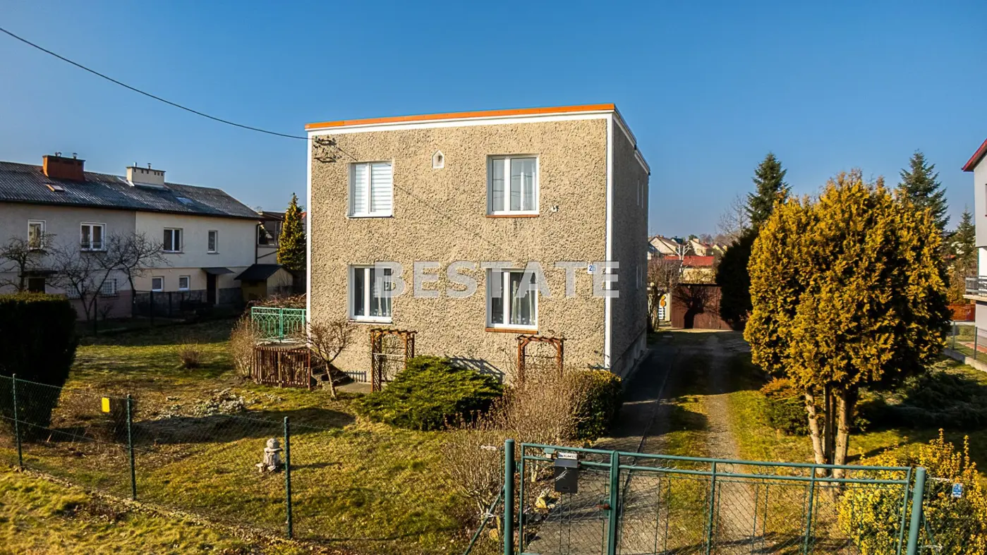 Dom w Mościcach - 13,67 ar działki