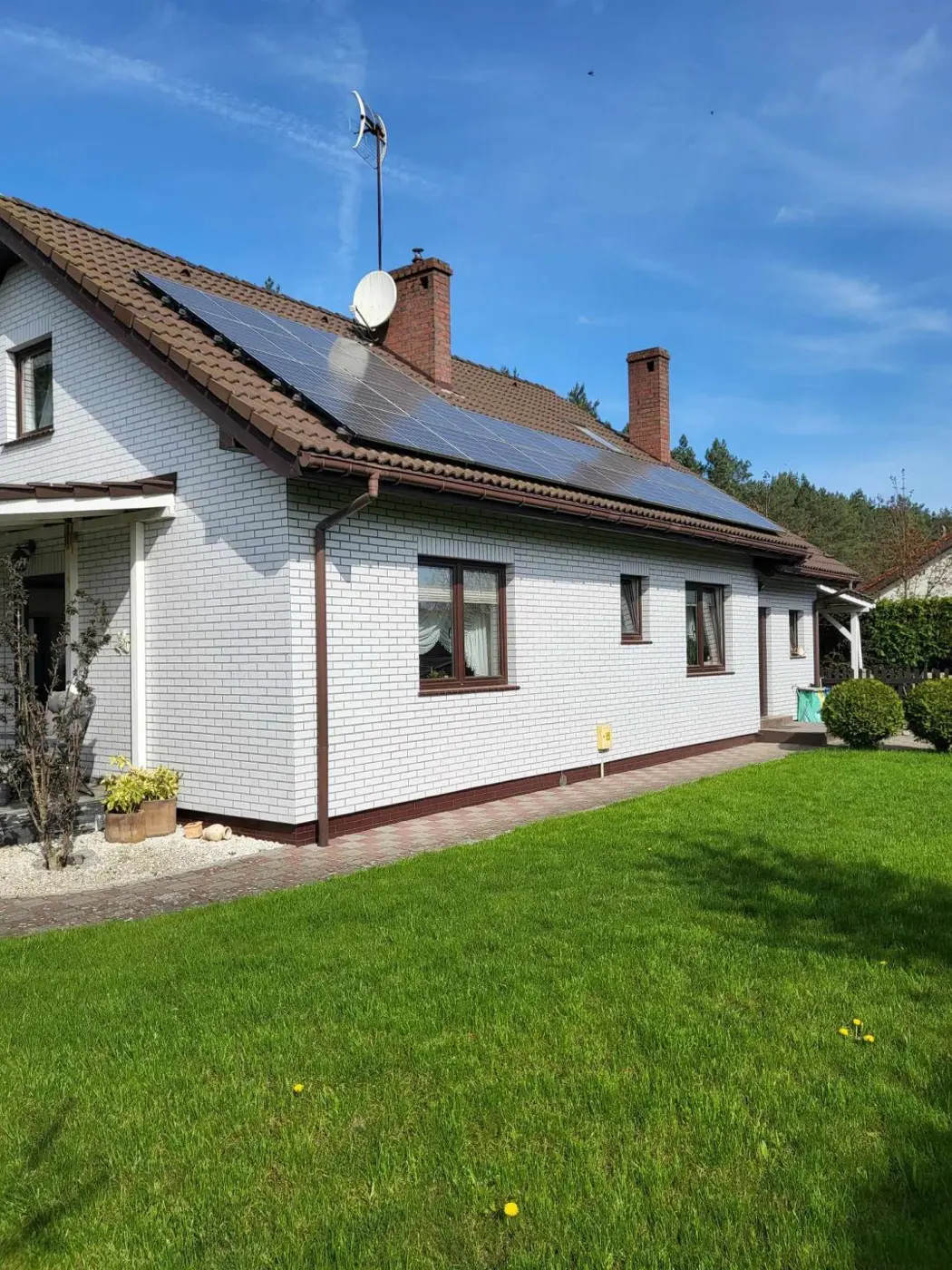 Nowoczesny dom przy lesie i Jeziorze Miedwie