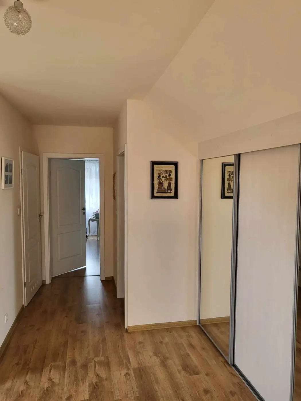 Nowoczesny dom przy lesie i Jeziorze Miedwie