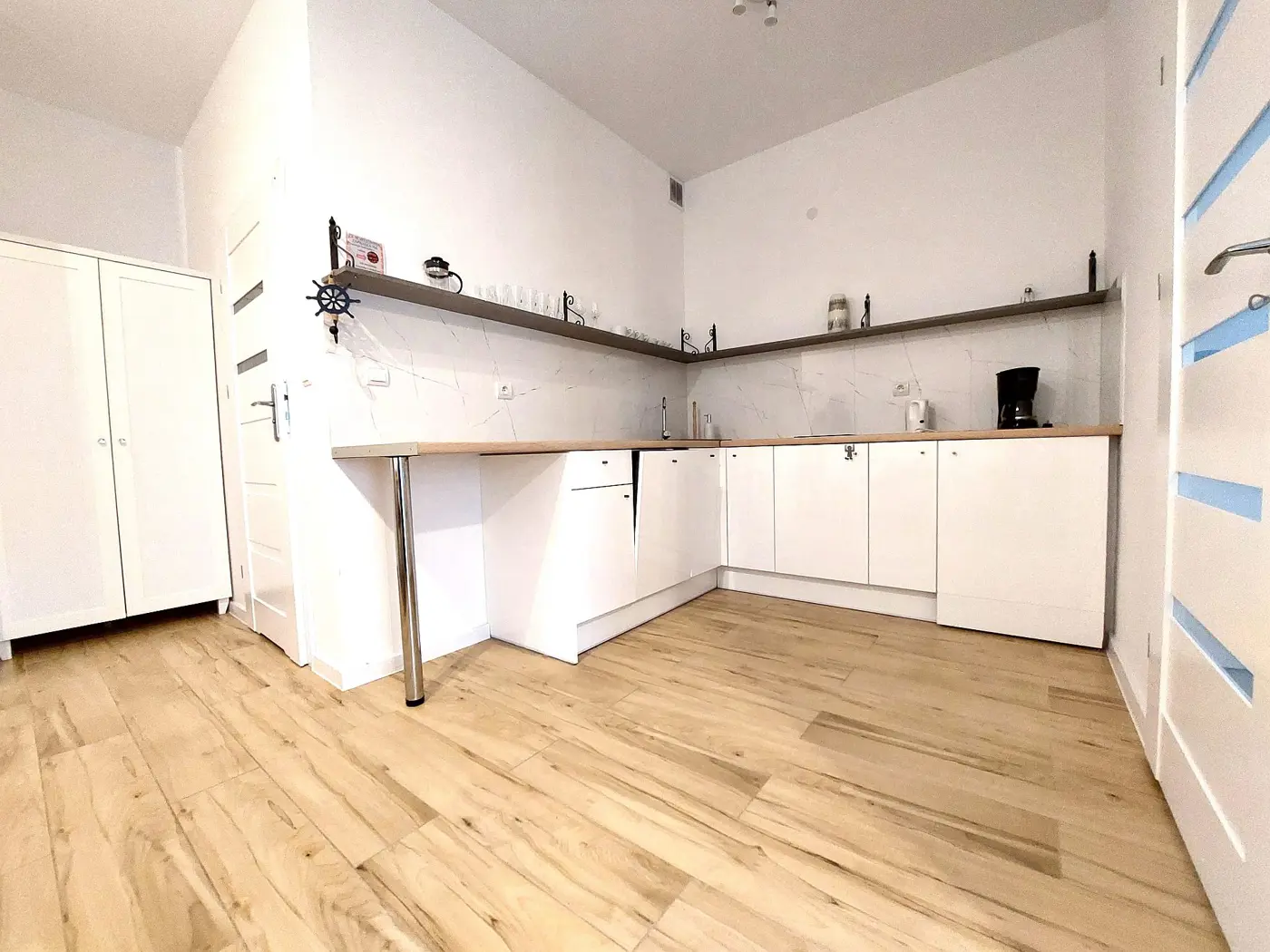 Mieszkanie 35,25 m2 na parterze, tuż przy porcie rybackim, 2 pokoje, Kołobrzeg