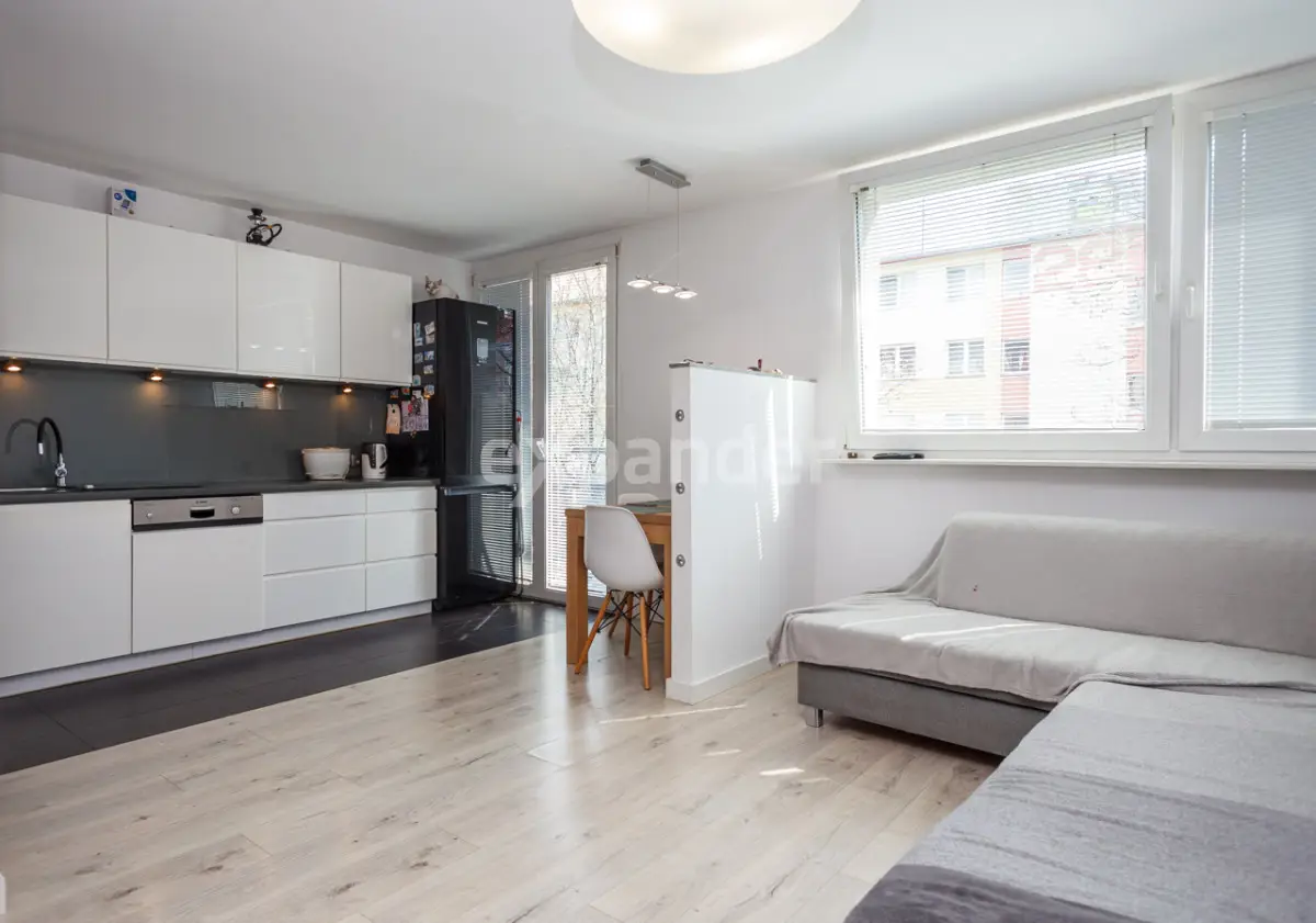 Rewelacyjna lokalizacja - zielone podwórko OKAZJA