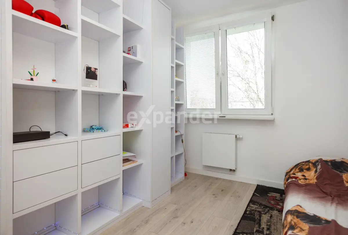 Rewelacyjna lokalizacja - zielone podwórko OKAZJA