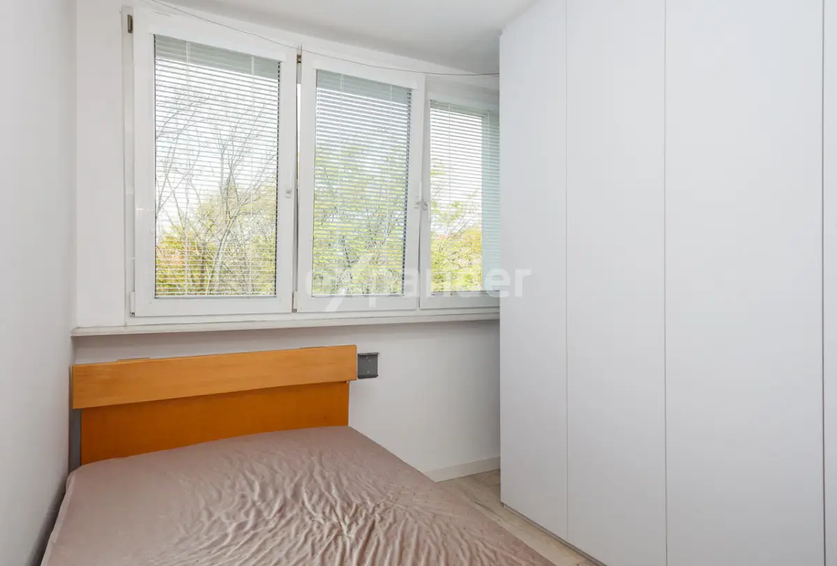 Rewelacyjna lokalizacja - zielone podwórko OKAZJA