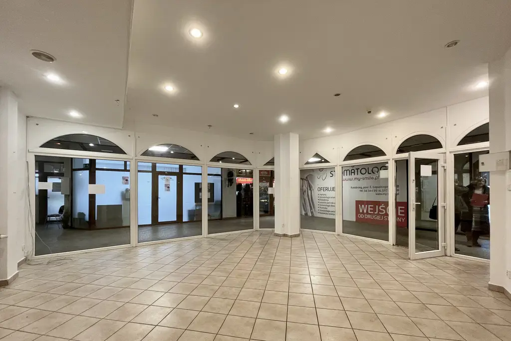 Lokal usługowy w centrum Kołobrzegu