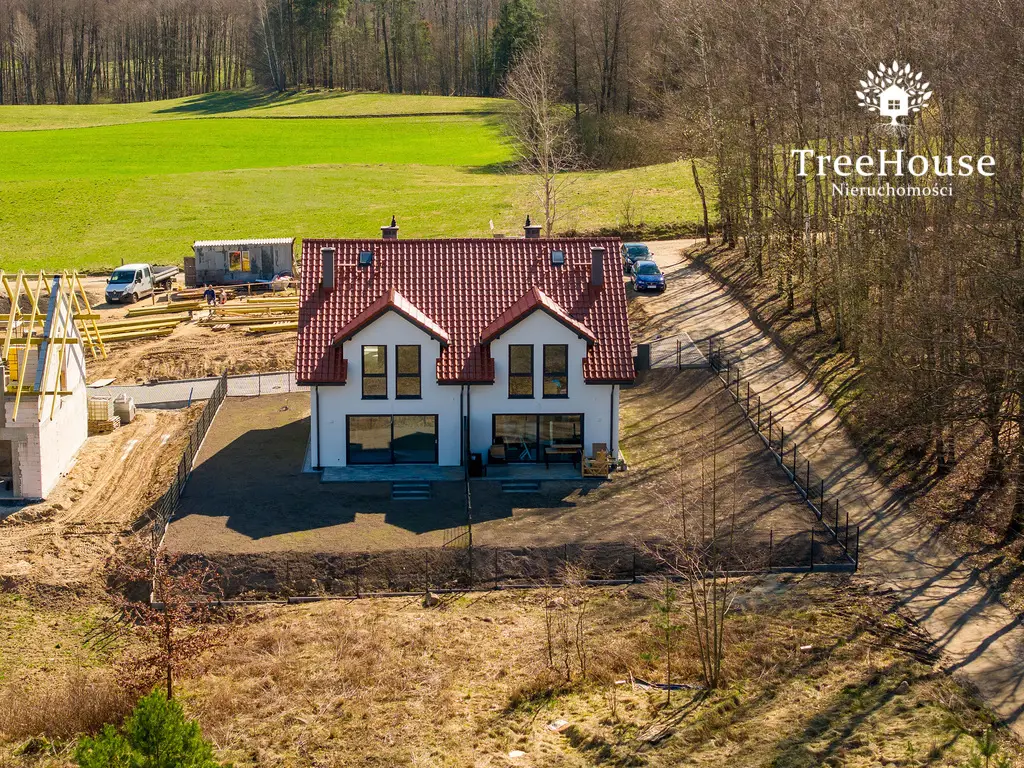 Dom przy lesie w pięknej okolicy Gutkowo