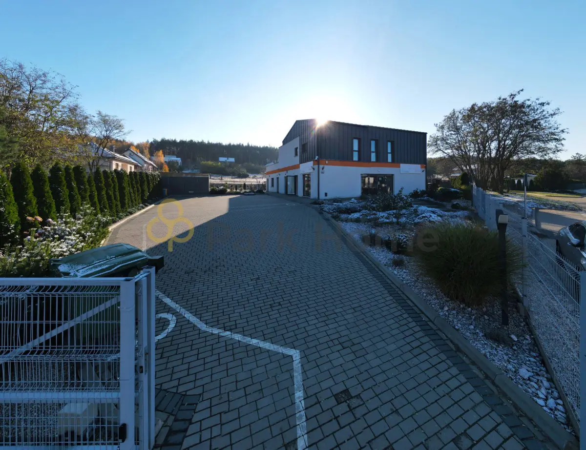 Obiekt-restauracja/apartament - Dominice.