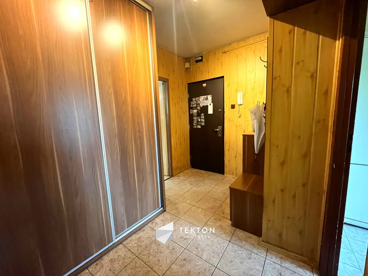 Przestronne 2 pokojowe mieszkanie w cichej okolicy