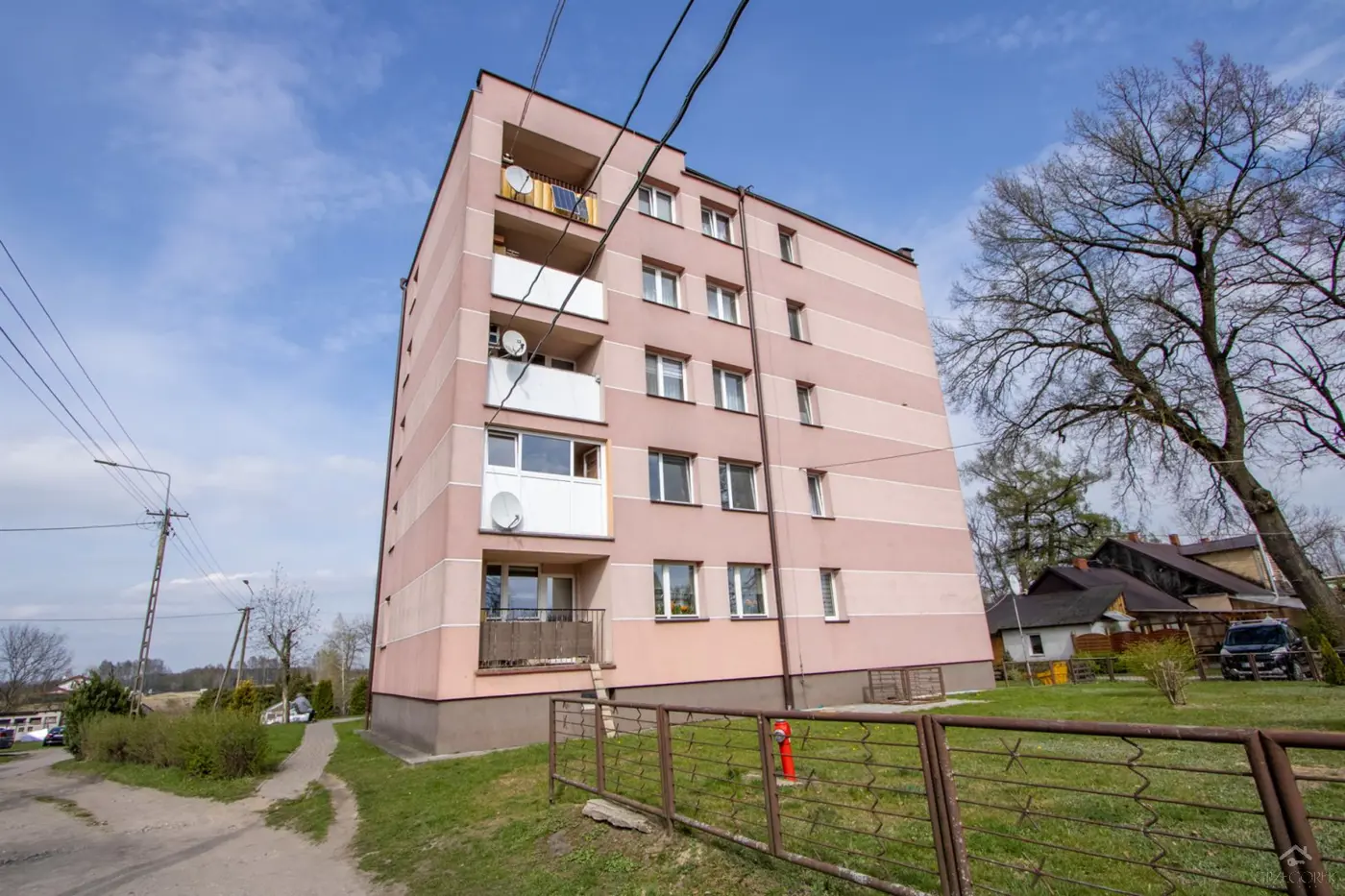 ### Mieszkanie w spokojnej okolicy ###