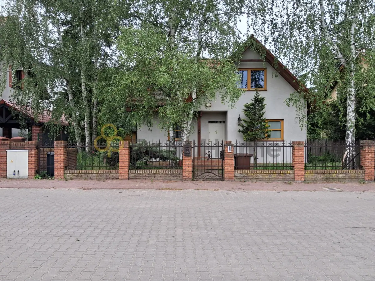 Przytulny dom w atrakcyjnej dzielnicy Smochowice