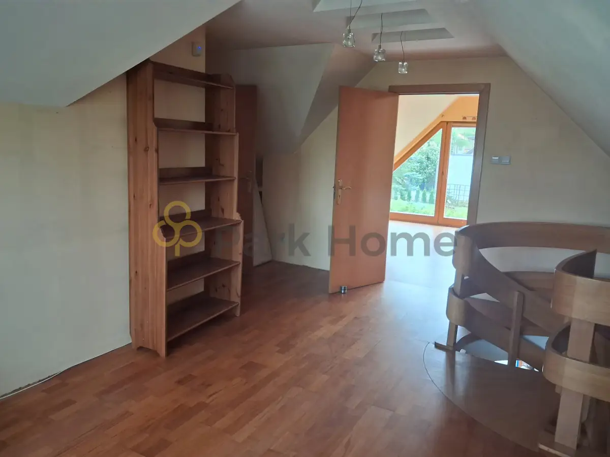 Przytulny dom w atrakcyjnej dzielnicy Smochowice