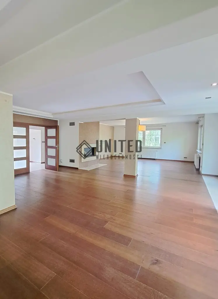 Okolice ul. Czereśniowej 2005/Taras /Ogród /Garaż