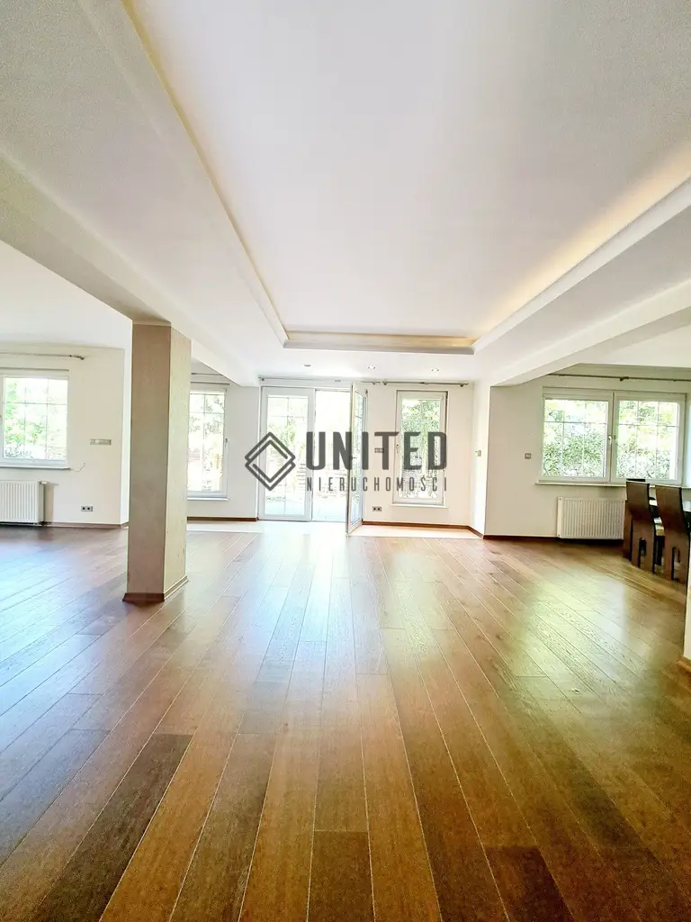 Okolice ul. Czereśniowej 2005/Taras /Ogród /Garaż