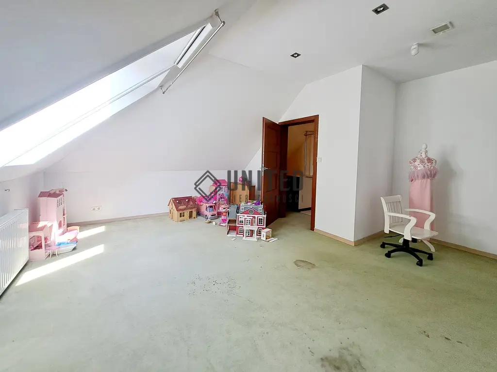 Okolice ul. Czereśniowej 2005/Taras /Ogród /Garaż