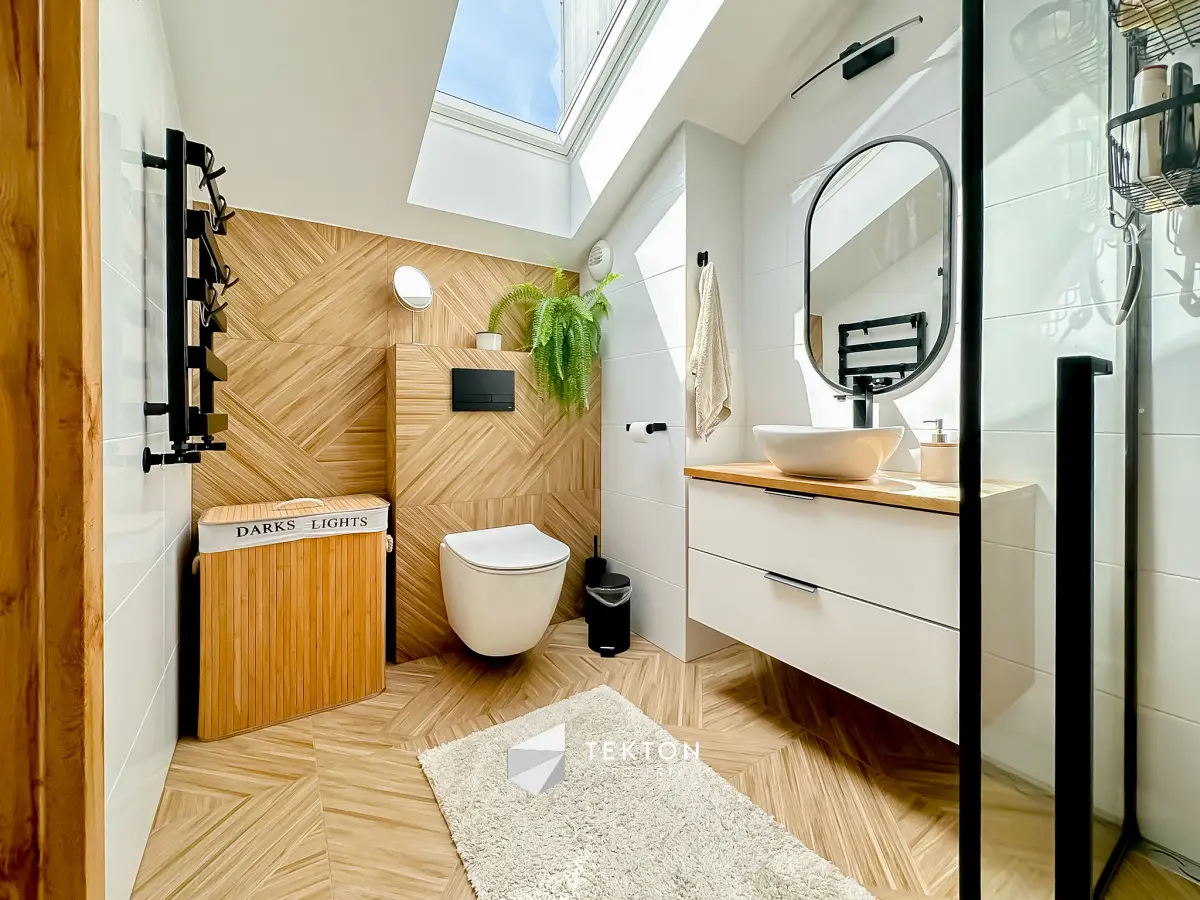 Wyjątkowe dwupoziomowe mieszkanie z klimatyzacją