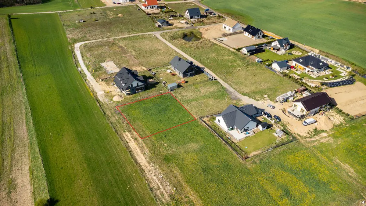 Działka na sprzedaż