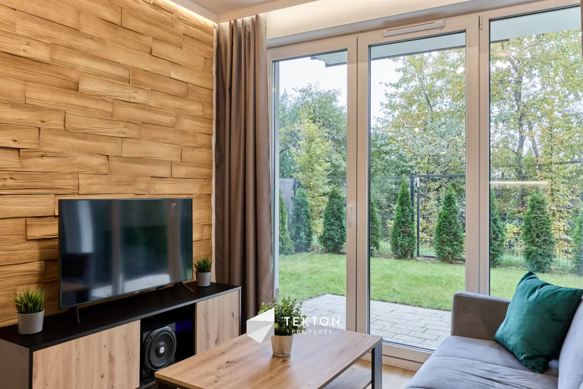 Wysoki standard z ogródkiem